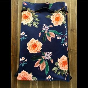 Auth Triangl Drawstring Bag